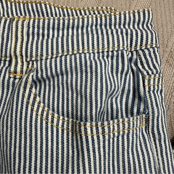 OAT NY pinstripe jeans, size 8/29, blue/white, spring, casual, weekend - Picture 7 of 9